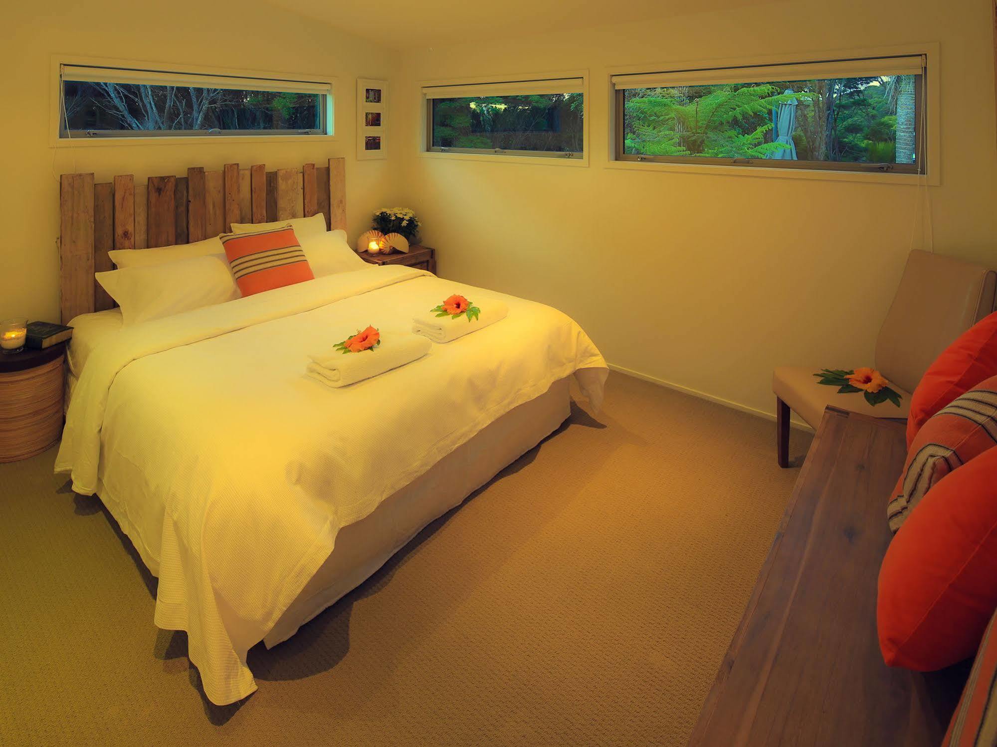 Koi Roc Waiheke Island Accommodation Ngoại thất bức ảnh